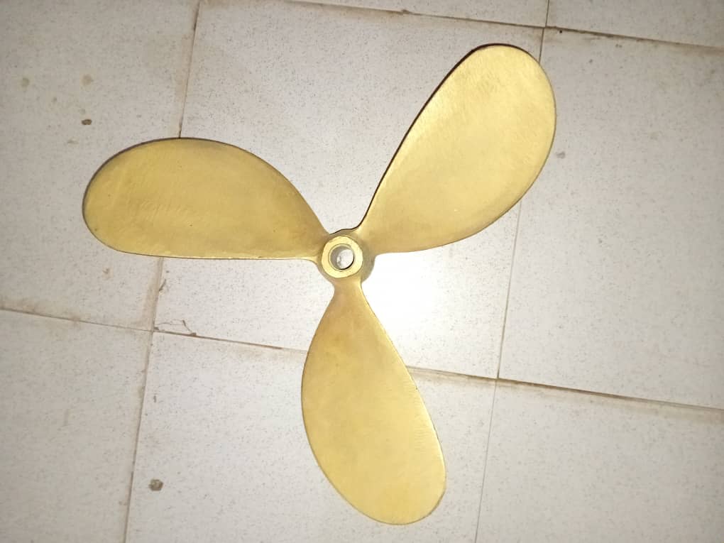 Yanmar-2TE-Propeller